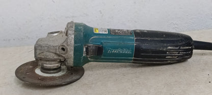 Mini esmeril MAKITA ga4030 con disco, usado