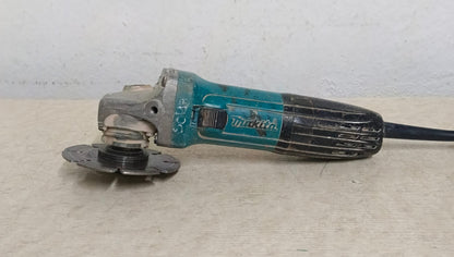 Mini esmerl MAKITA ga4530, usado