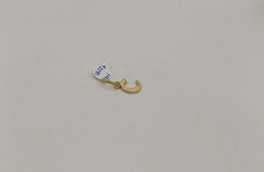 Dije letra "c" ORO 10k peso 1gr, usado