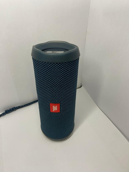 Bocina JBL Flip 4 usada
