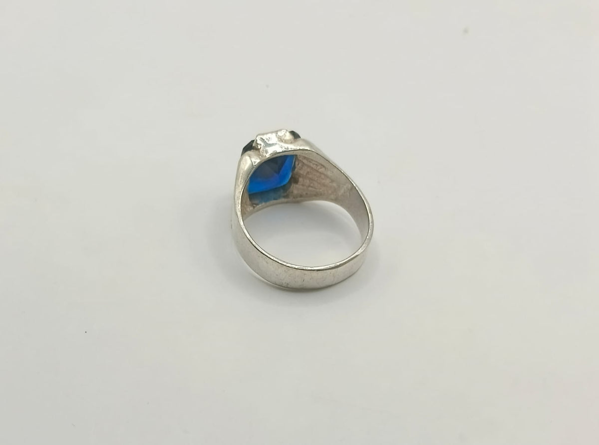 Anillo sintetico azul PLATA 925 peso 6.2gr, usado