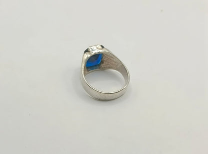 Anillo sintetico azul PLATA 925 peso 6.2gr, usado
