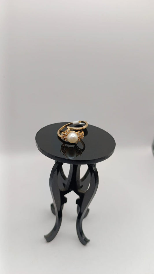 Anillo de ORO con perla 14k peso 2.8gr, usado