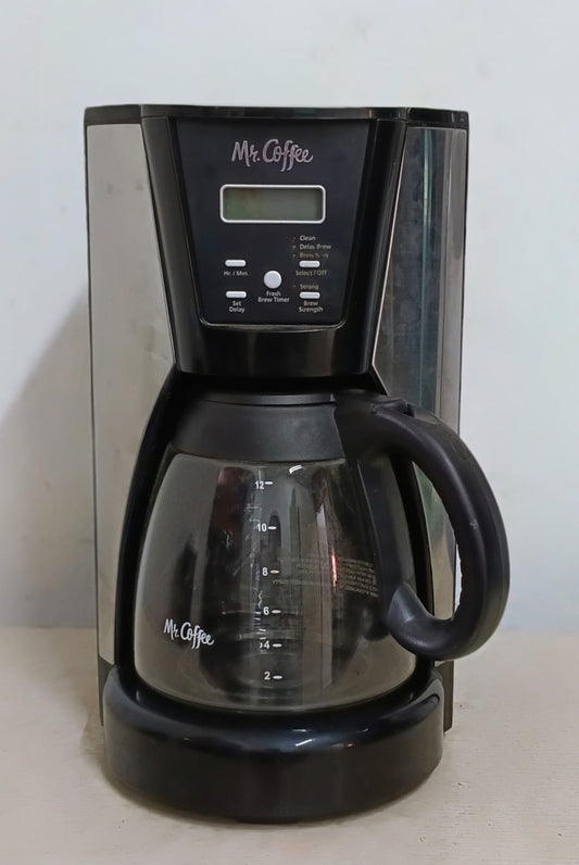 Cafetera MR CAFFE con vaso, usado