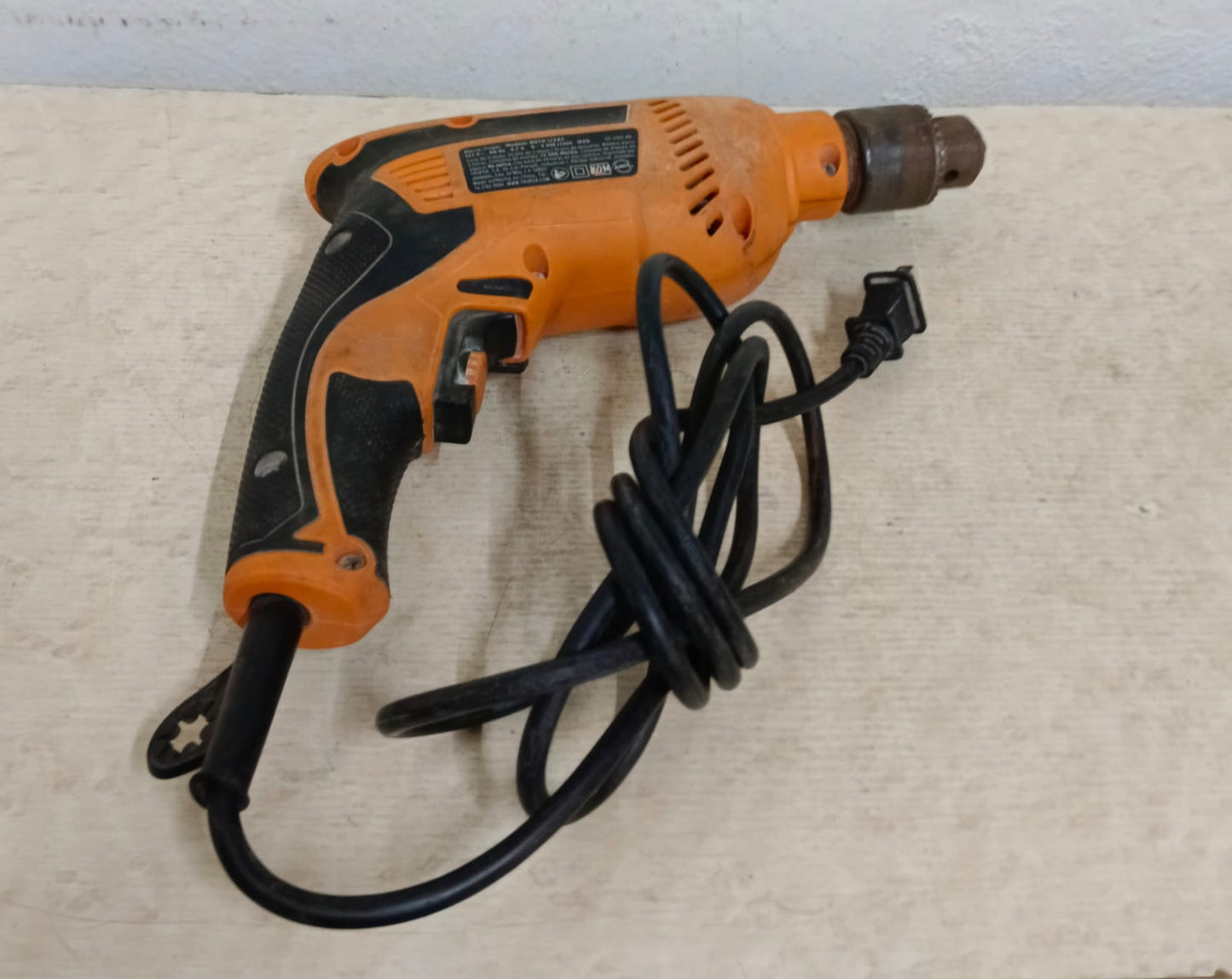 Taladro TRUPER roto 1-2a7, usado