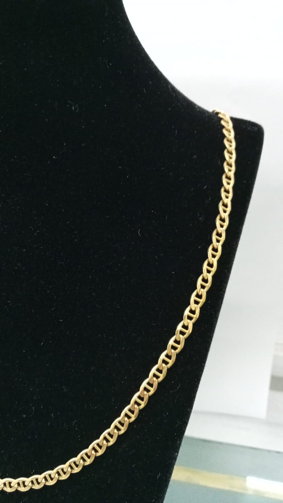 Cadena diseño escalera oro 14k mide 29cm de largo 15.9gr
