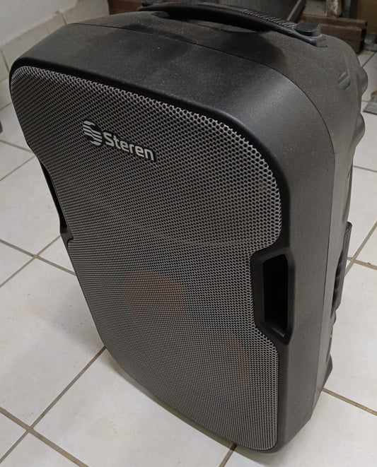 Bocina amplificada STEREN baf-12456, usado