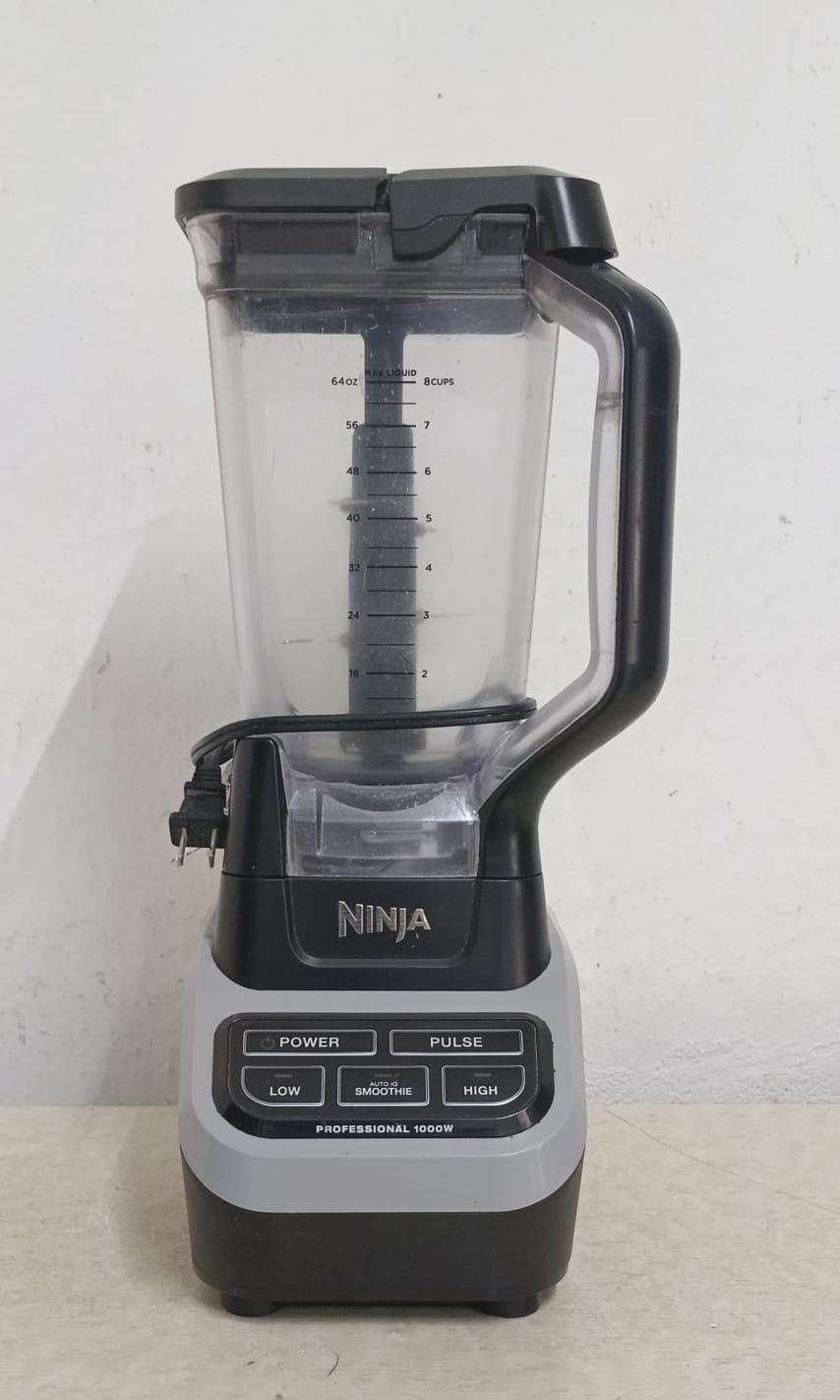 Licuadora NINJA co650b, usado