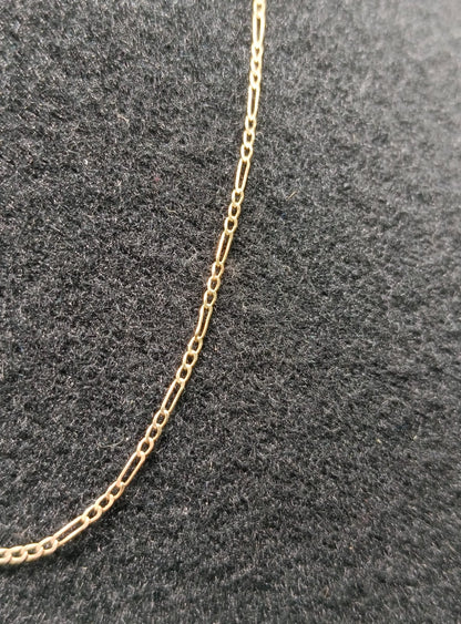 Cadena delgada ORO 14k peso 1.4gr, usado
