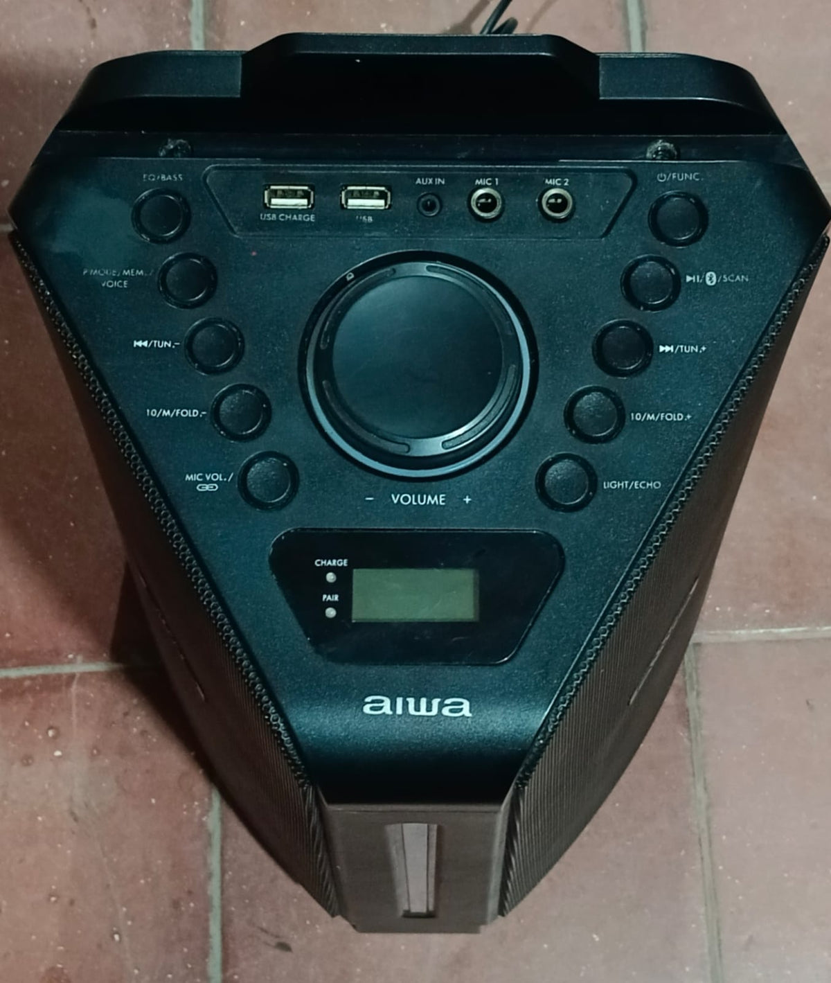 Bocina recargable AIWA awpok400ld, usado