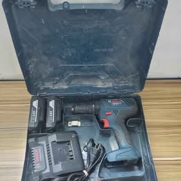 Bosch GSB 180-LI usado