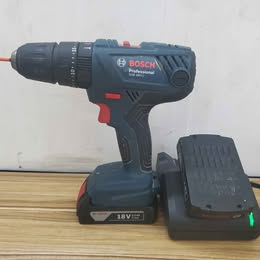 Bosch GSB 180-LI usado