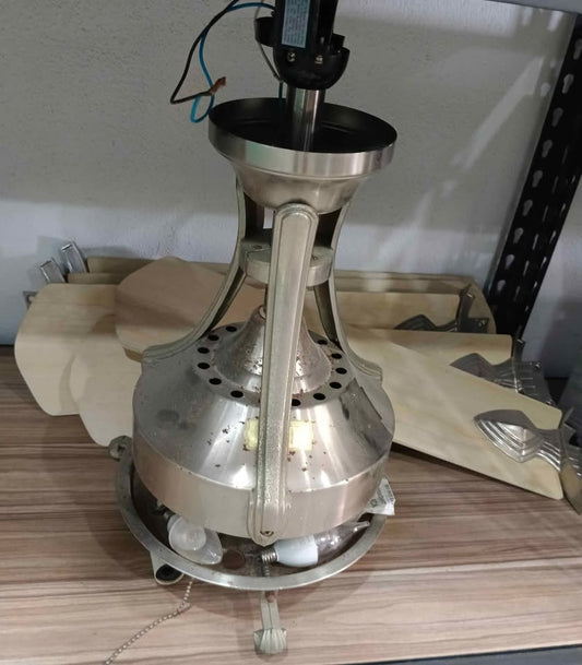 Ventilador de techo, usado