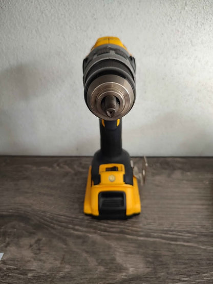 TALADRO DEWALT 20V
