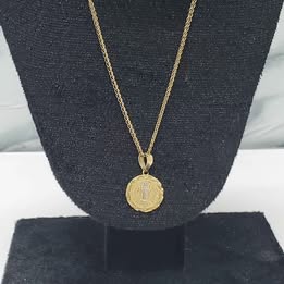 Cadena De Oro De 10 Kilates con dije religioso