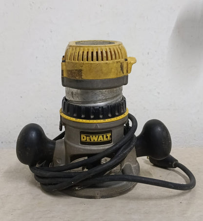ROUTER DEWALT