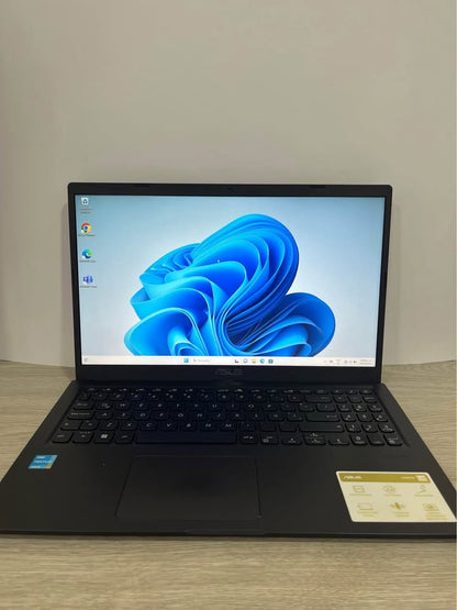 Laptop Asus VivoBook 256 Gb SSD 8 RAM Intel premium Gold usada