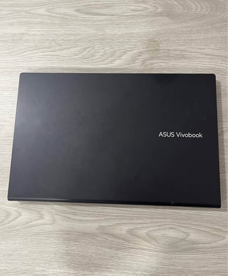 Laptop Asus VivoBook 256 Gb SSD 8 RAM Intel premium Gold usada