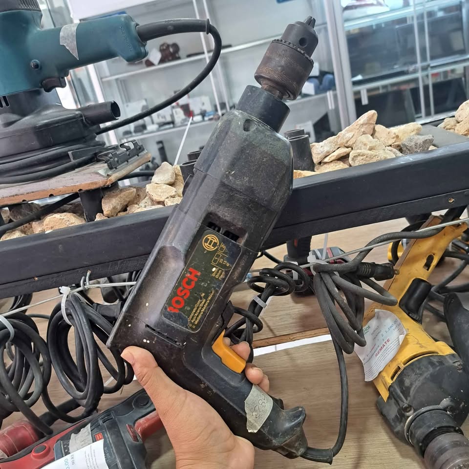 Taladro Bosch, usado