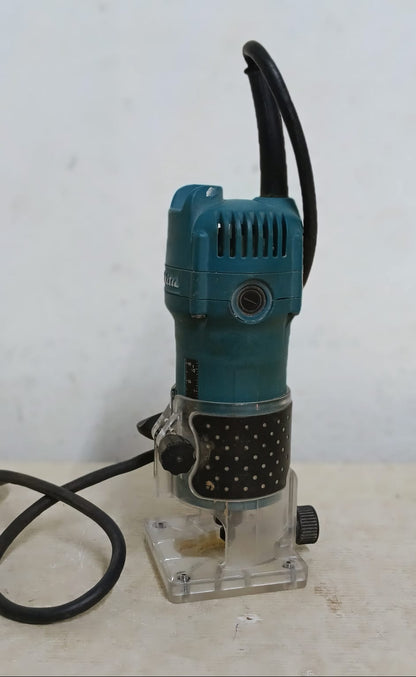 Router MAKITA 3709, usado