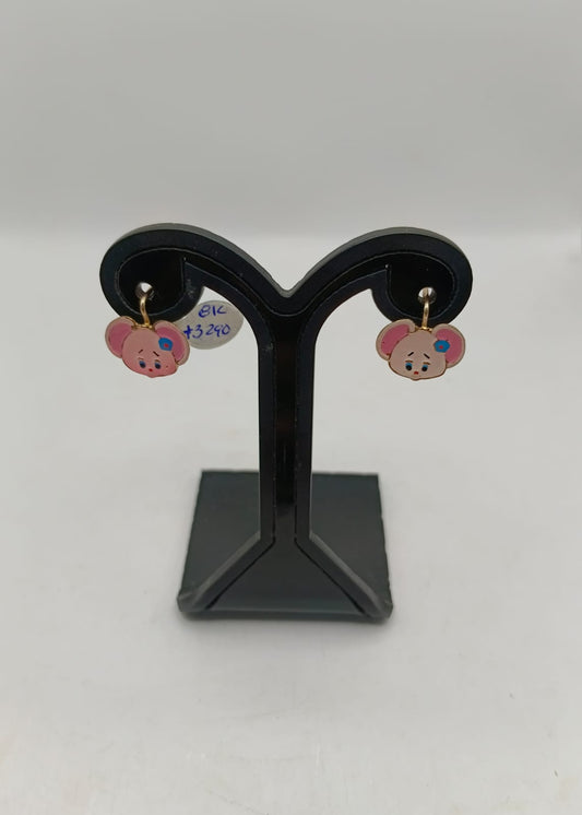 Arete infantil ORO 8k peso 1.8gr, usado