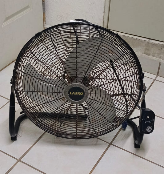 Ventilador de piso LASKO 3 velocidades