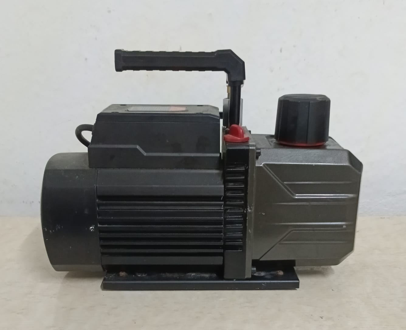 Bomba de vacio MIRAGE mvp236t, usado