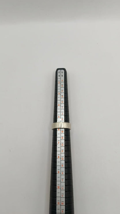 Argolla lisa PLATA 925 peso 3.6gr, usado