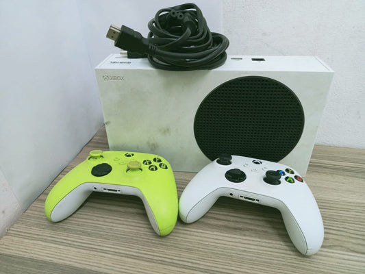 Consola de video juego  Xbox Series S (usado)