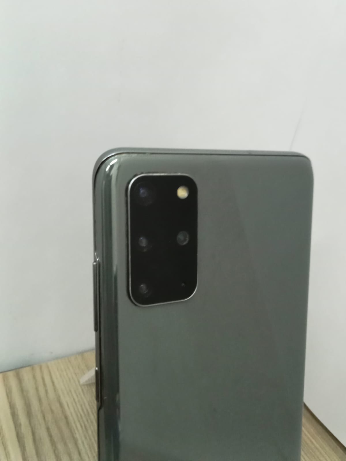 Samsung s20 256 GB 8 RAM  liberado (usado)