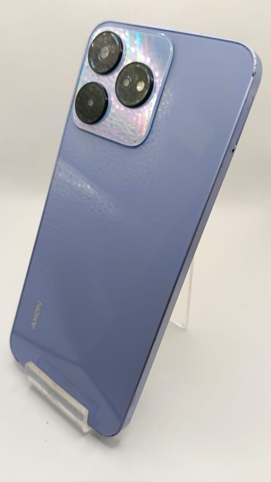 CELULAR AXON 50 ZTE 256GB 8 RAM LIBERADO SIN CARGADOR