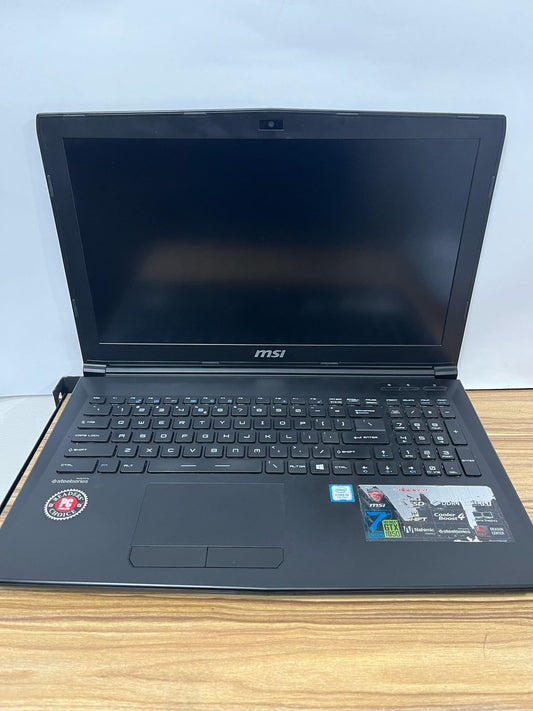 Laptop MSI Steel 133 Gb SSD Core i5 8 Ram