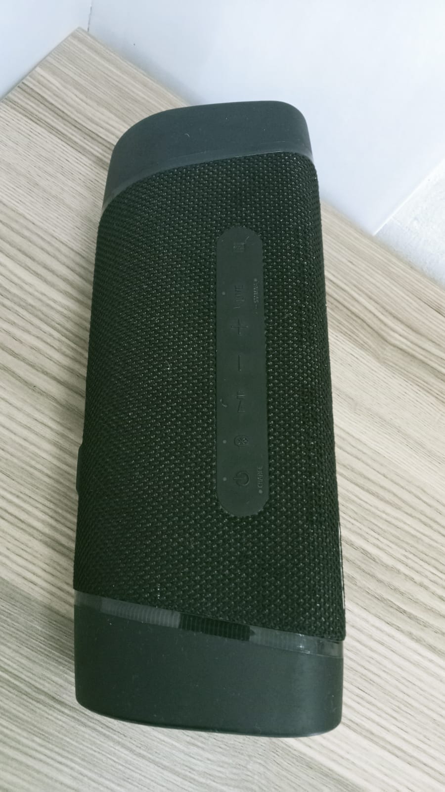 Bocina Sony SRS-XB33 color negro