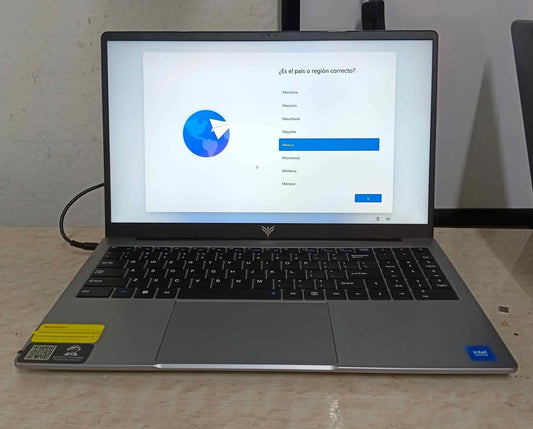 Laptop Intel inside n150 512gb 16ram acemagic tx15, usado