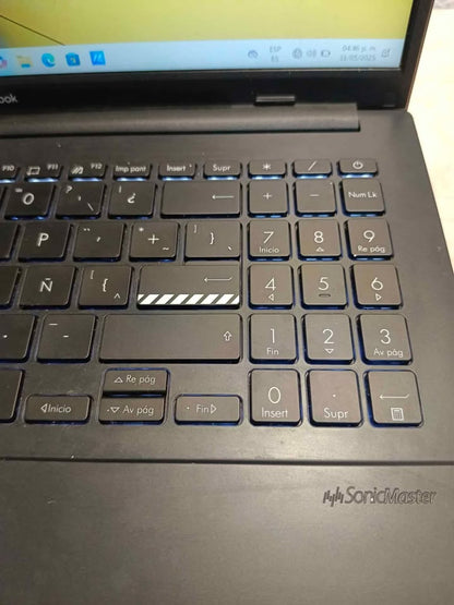 Laptop Asus Vivobook go 480gb 8ram, usada