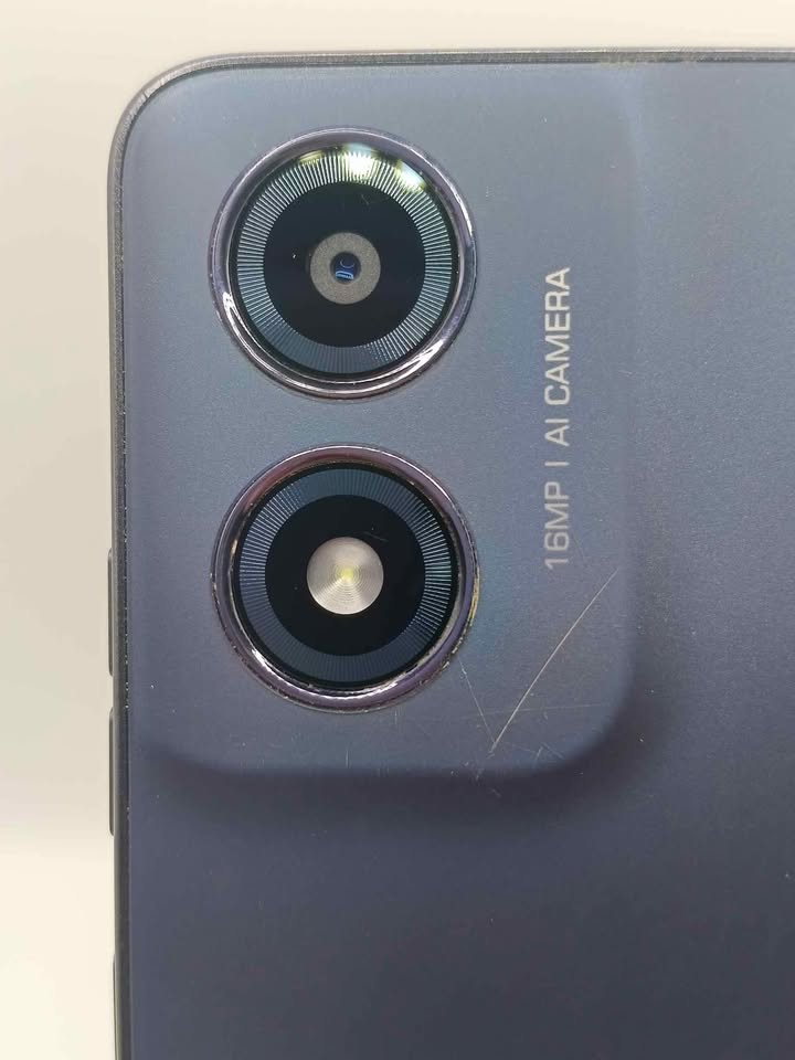 Celular Moto G04 128gb 4 Ram, usado