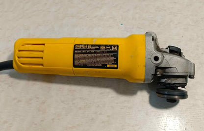 Mini Esmeril Dewalt DWE4019-B3, usado
