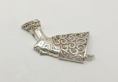 Dije de PLATA 925 peso 16.8gr
