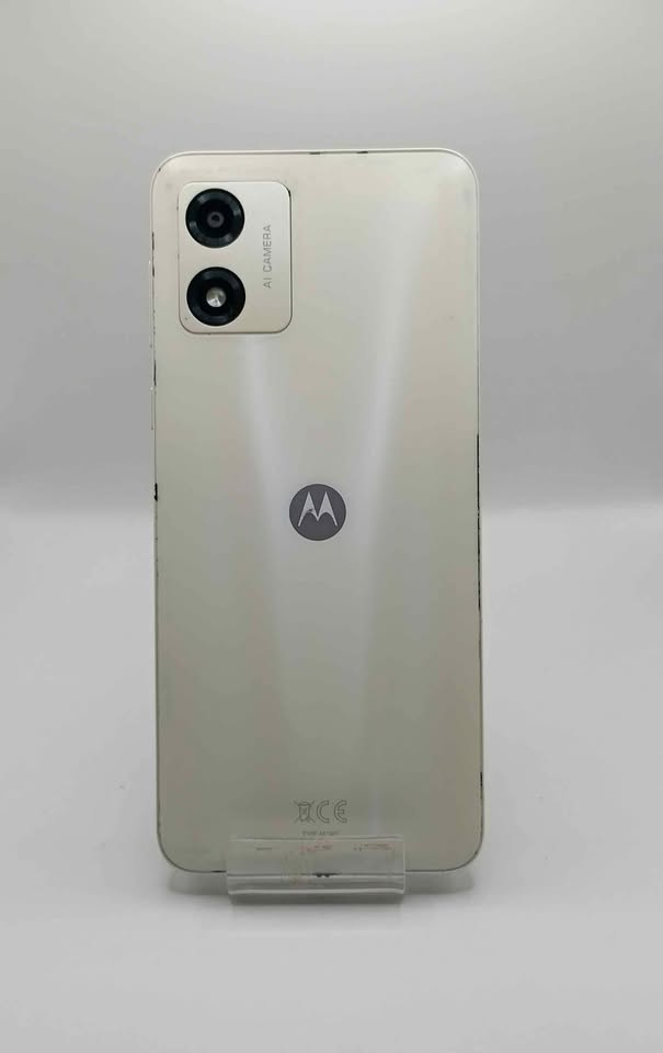 Motorola moto E13 64gb 2ram, usado