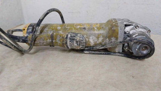 Esmeril Dewalt dwe4212b3, usado