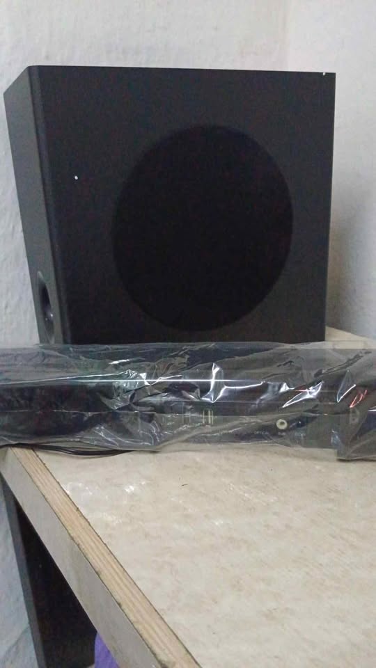 Estereo con subwoofer Daewoo dw3280s, usado