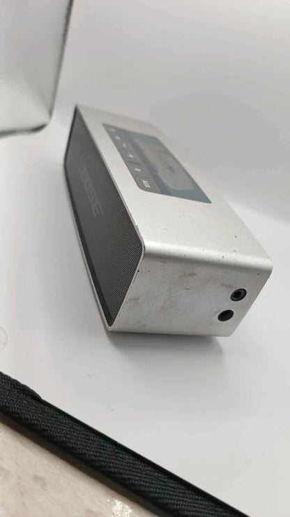 Bocina recargable Bose Soundlink, usado