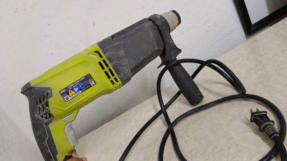 Taladro Rotomartillo Ryobi sds65, usado