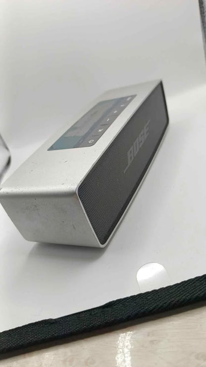 Bocina recargable Bose Soundlink, usado