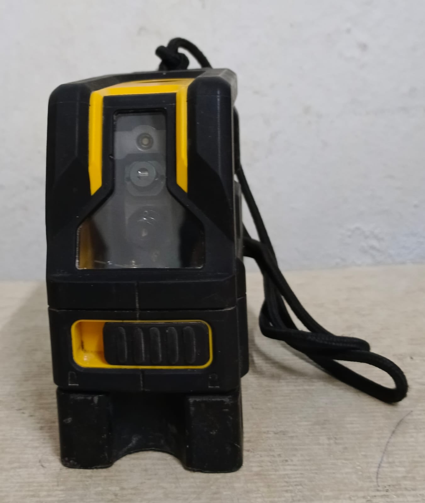 Nivel Laser DEWALT DW0822 - USADO
