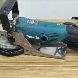 Devastadora de Diamante Makita 👇