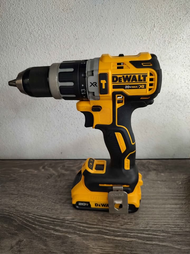 TALADRO DEWALT 20V