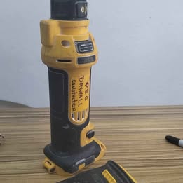 Rectificadora Dewalt Usada