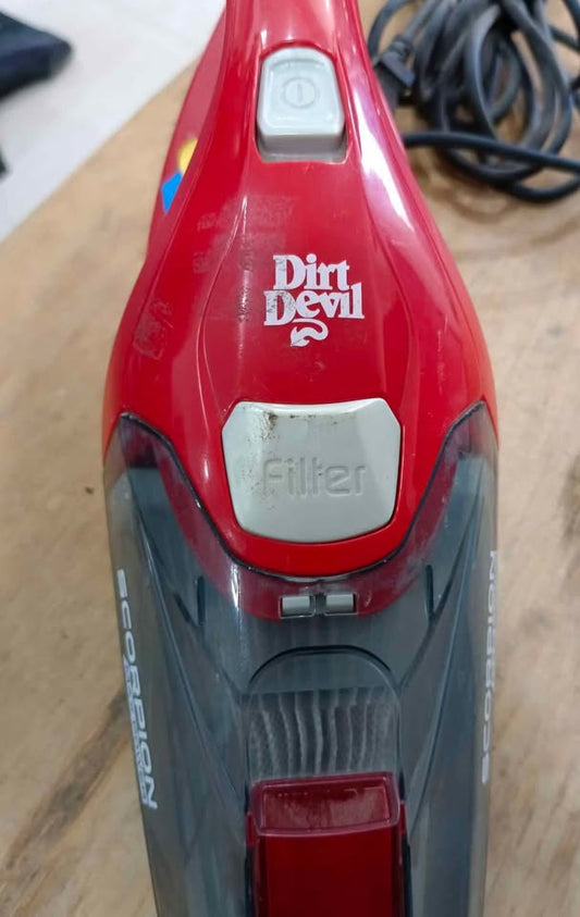 Aspiradora dirt devil, usado
