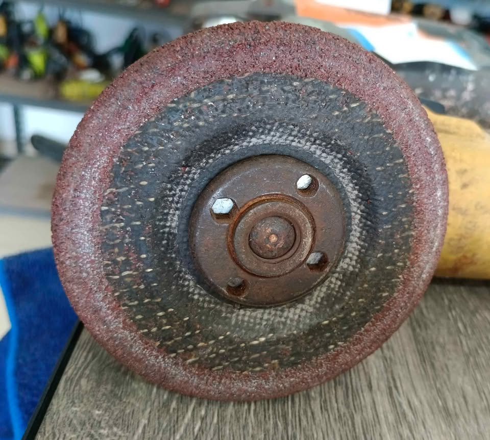 Mini esmeril Dewalt, usado
